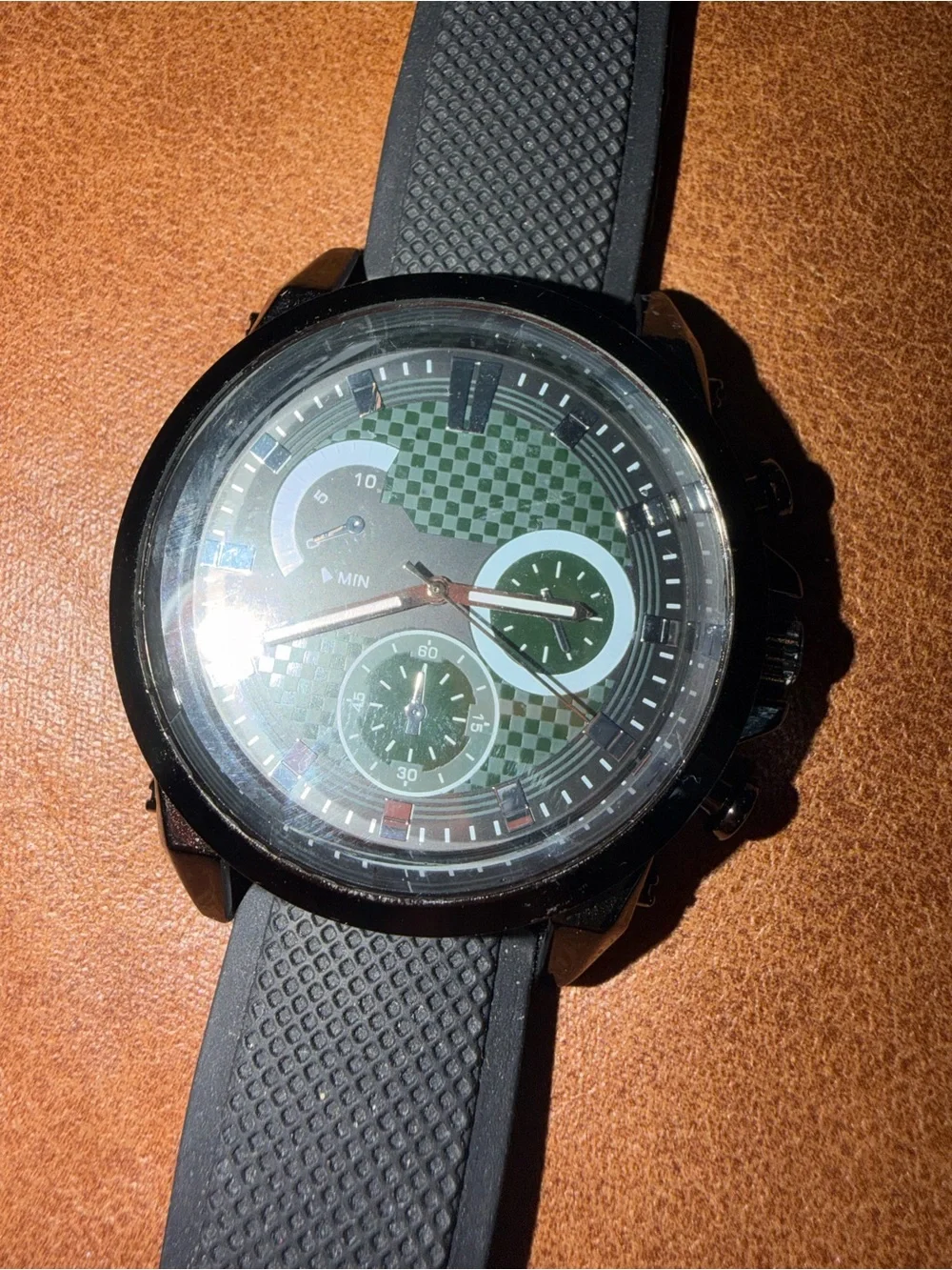 Unisex Black Casual Fashion Wristwatch with Textured Silicone Band